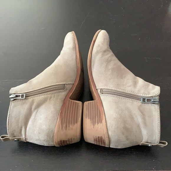 Sam&Libby ankle boots Sz7 wear on heels not upper - Picture 3 of 7